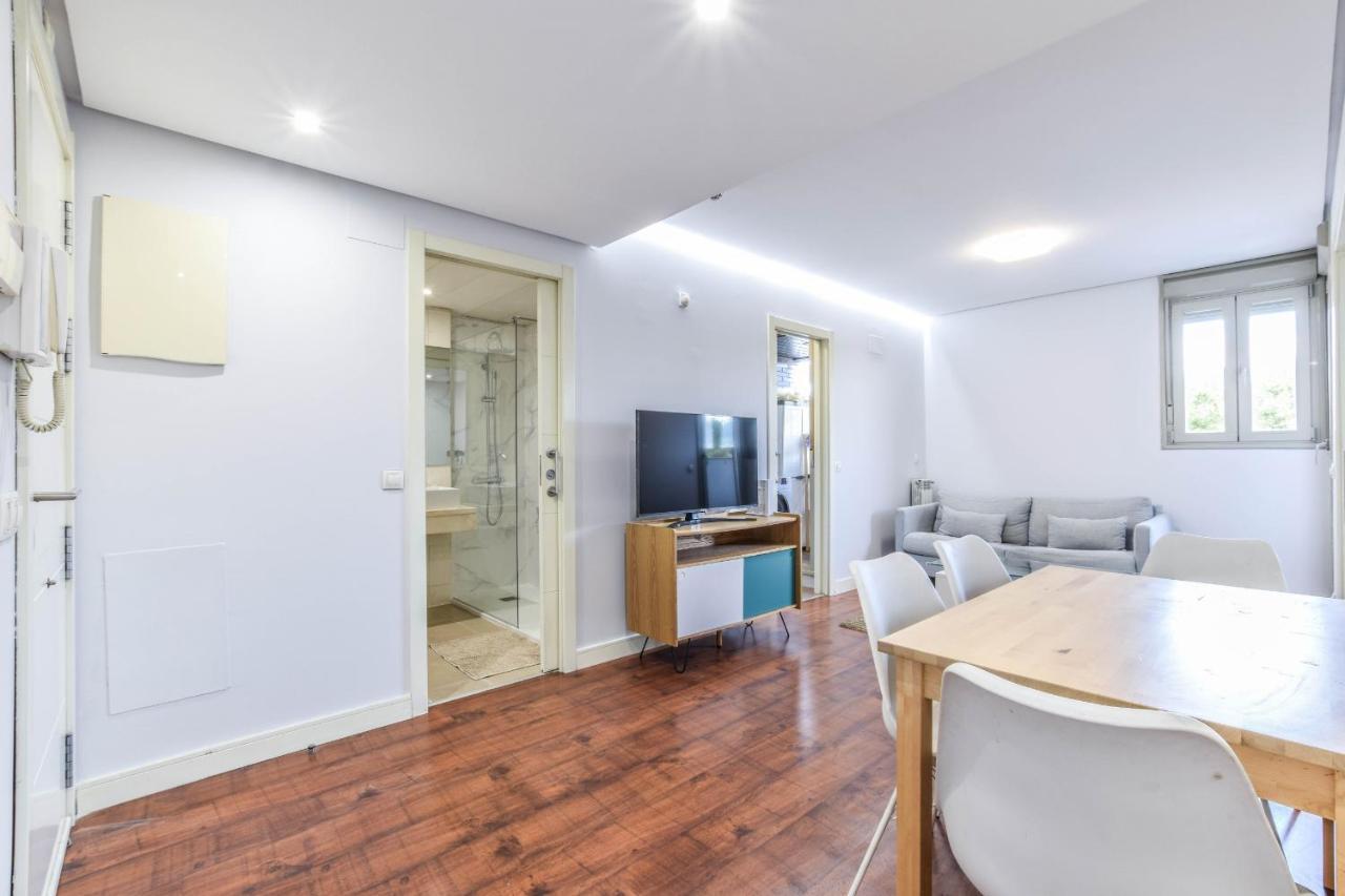 Apartment Con Garaje En Ensanche De Vallecas Alquiler Temporal *